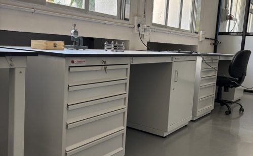 Manufacturing pro series industrial workstation3