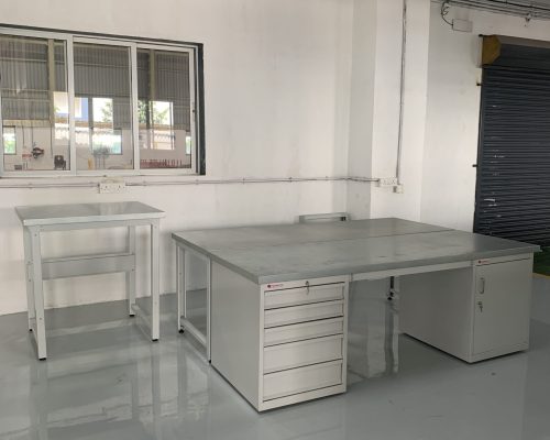 Manufacturing pro series industrial workstation9