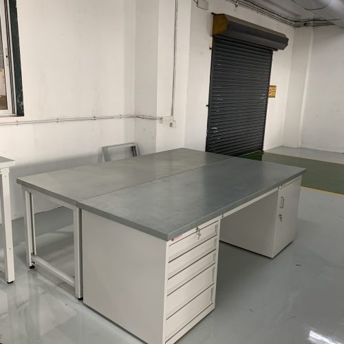 workbench for r&d department in manufacturing industry