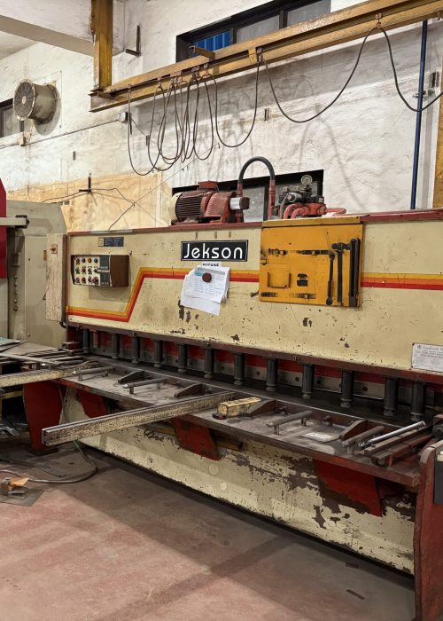 punching machine
